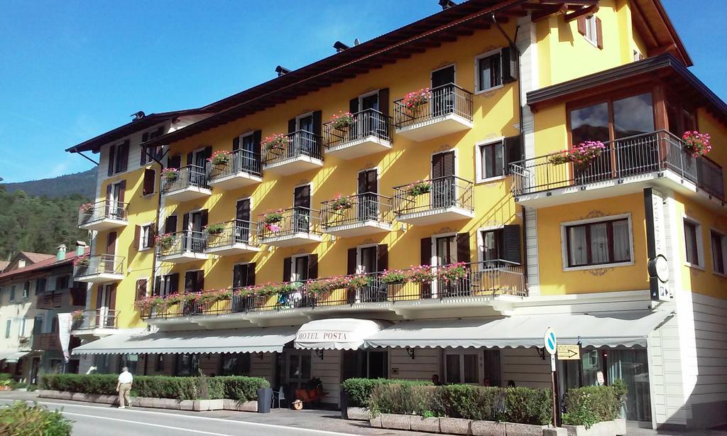 Hotel Posta Comano Terme Exterior foto